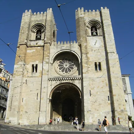 Double L - Alfama Sm Apartment Lissabon